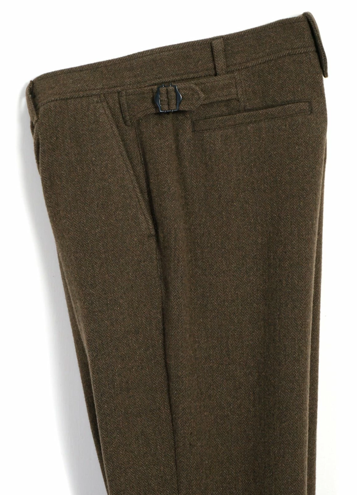 HANSEN GARMENTS FINN | Side Buckle Regular Trousers | Brown Herringbone - Image 5