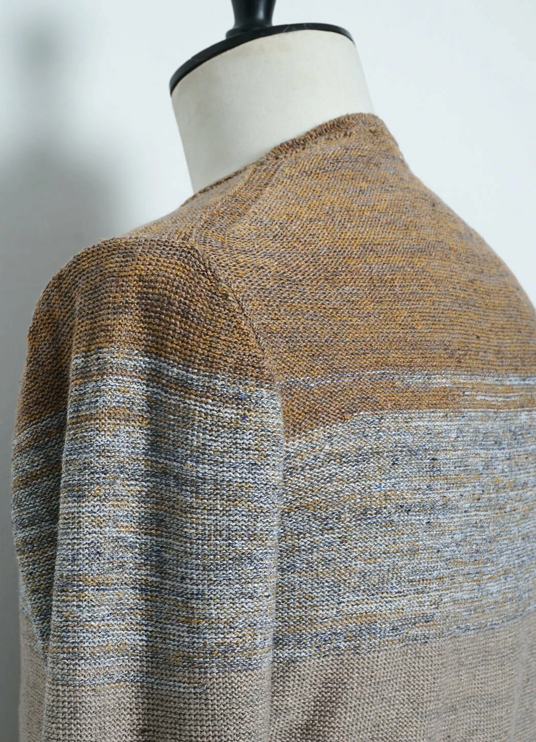 INIS MEÁIN OMBRÉ TUNIC | Linen Landscape Tunic | Beach/Stone - Image 4