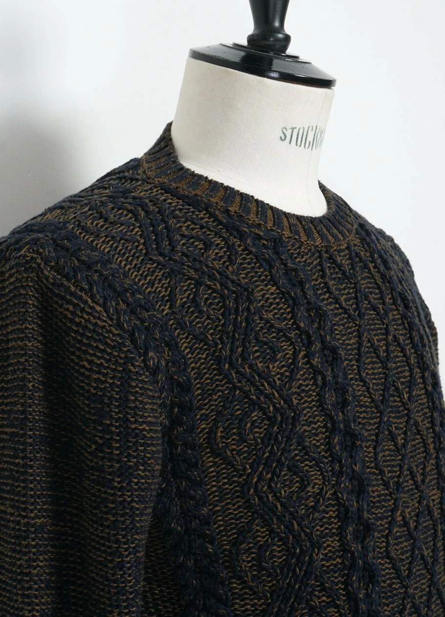 INIS MEÁIN PLATED BEACH SWEATER | Pima Cotton Knitwear | Brown/Navy - Image 2
