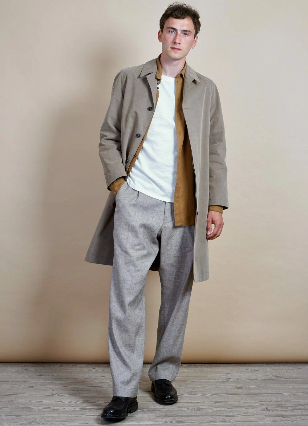 HANSEN GARMENTS SUNE | Pleated Wide Cut Trousers | Beach - Image 2