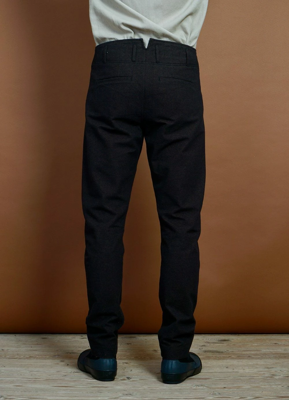 HANSEN GARMENTS SVENNING | Slim Fit Trousers | Nero - Image 5