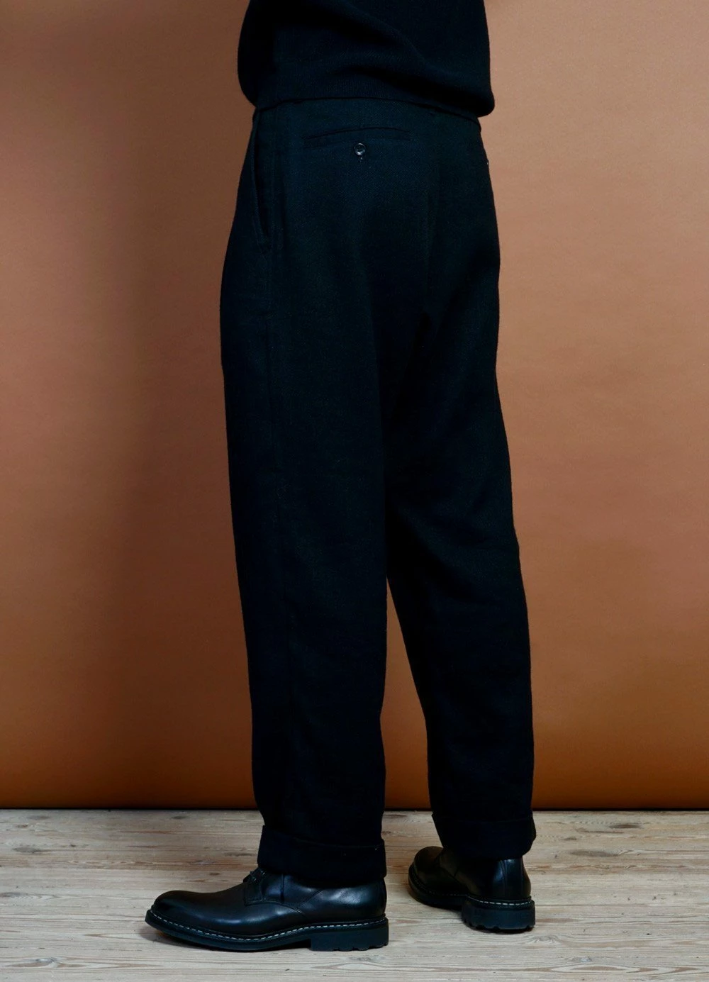HANSEN GARMENTS SYLVESTER | Double Pleated Trousers | Black - Image 4