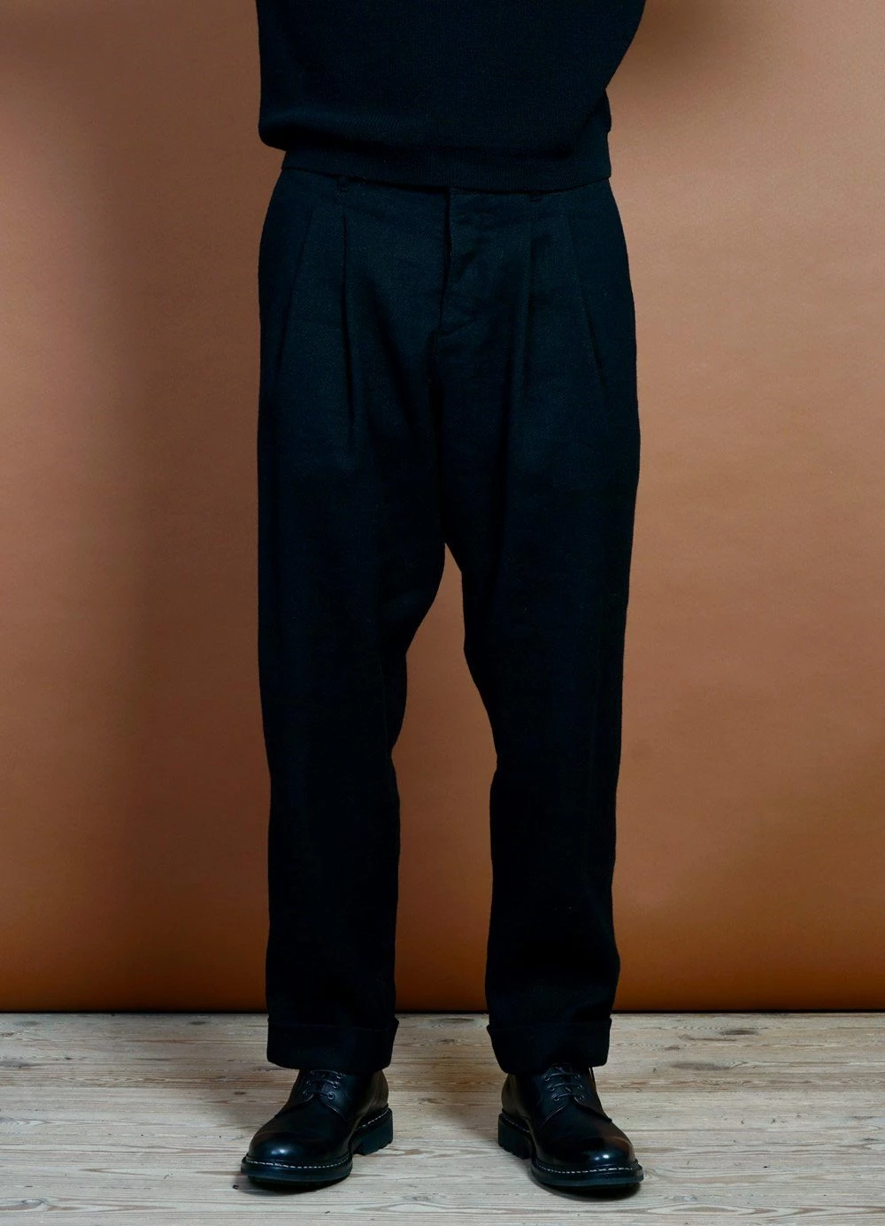 HANSEN GARMENTS SYLVESTER | Double Pleated Trousers | Black - Image 3