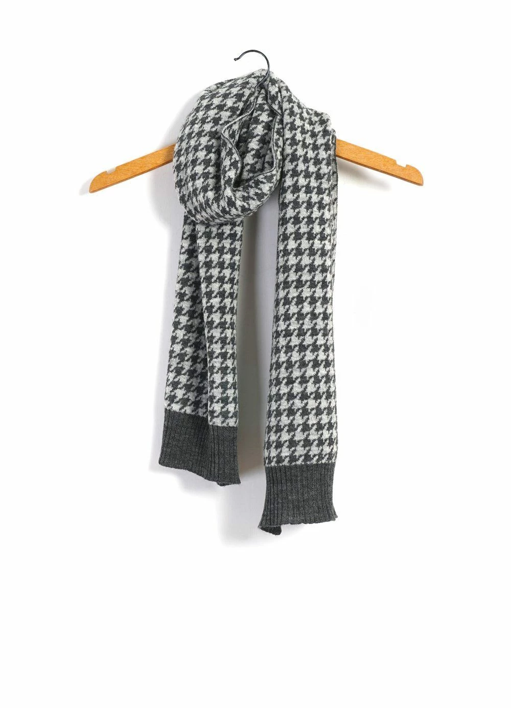 HANSEN GARMENTS TORSTEN | Hounds Tooth Scarf | Grey Hound - Image 2